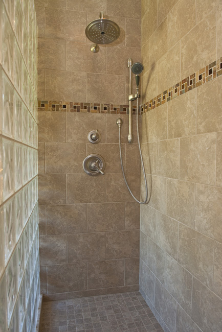 deco-shower-modern.jpg